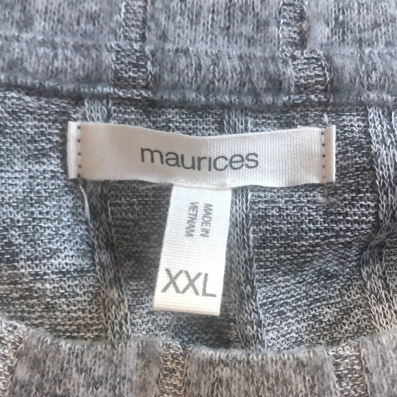 Ladies Maurices Black and Grey Long Sleeve Top - Size XXL - Picture 6 of 7